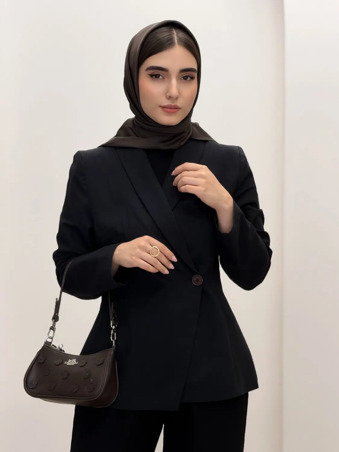 6886-روسری کلاسیک